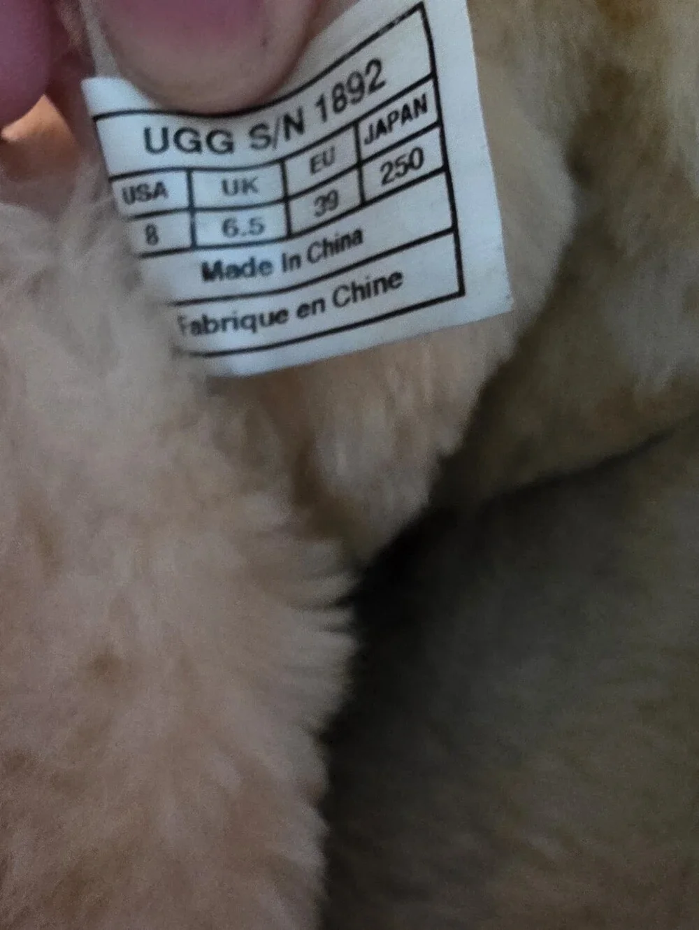 UGG Boots 1892 Montclair shoes sheepskin size 8